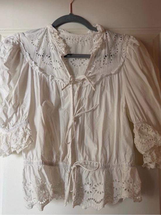 other Tops - (Re-posh) Cotton Tie-Front Eyelet Peasant Blouse in White- Romantic Lace Detail
